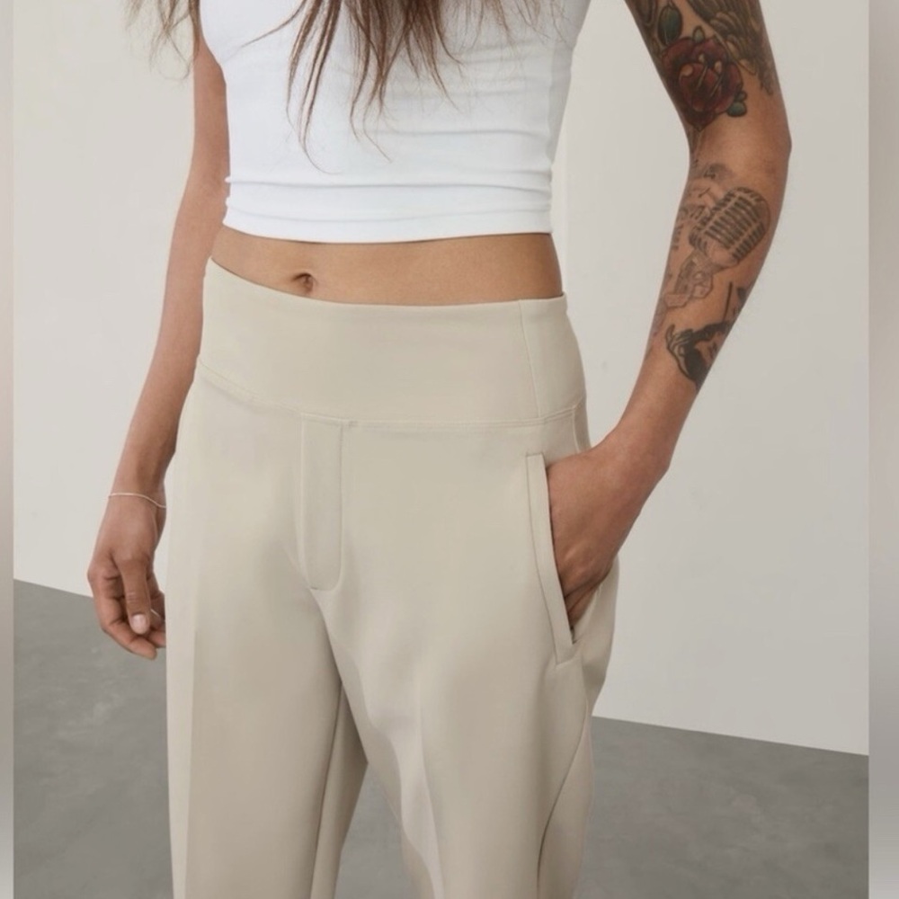 Athleta abalone Endless Highrise Pants - Picture 3 of 6